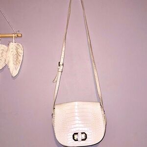 Gorgeous leather Marciano guess bag